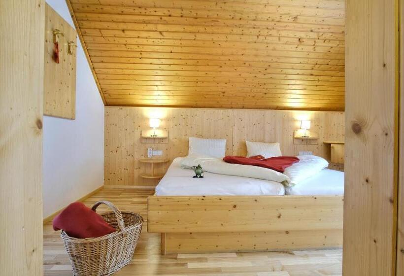 Люкс Вид на Горы, Seehotel & Seeapartments Kärntnerhof  Direkt Am See!