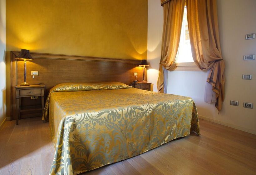 수피리어 룸, Asolo