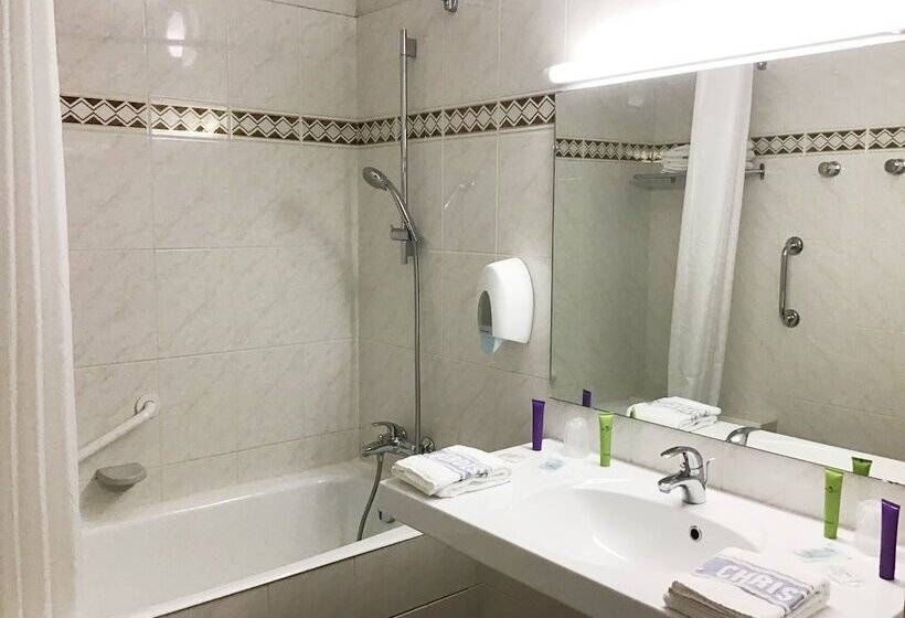 חדר סטנדרט, Christ Roi