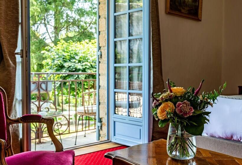 اتاق لوکس با چشم‌انداز استخر, Restaurant Le Centenaire