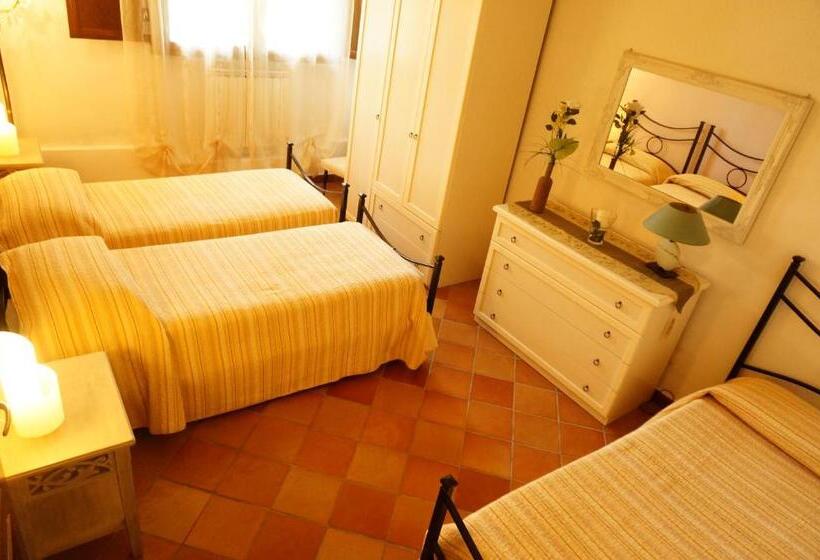 Апартаменты 2 Спальни, La Valle De  Medici