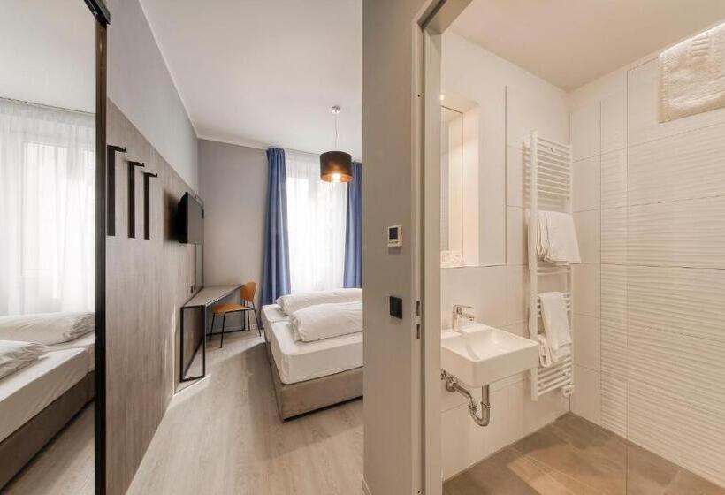 اتاق استاندارد, Smart Stay Hotel Station