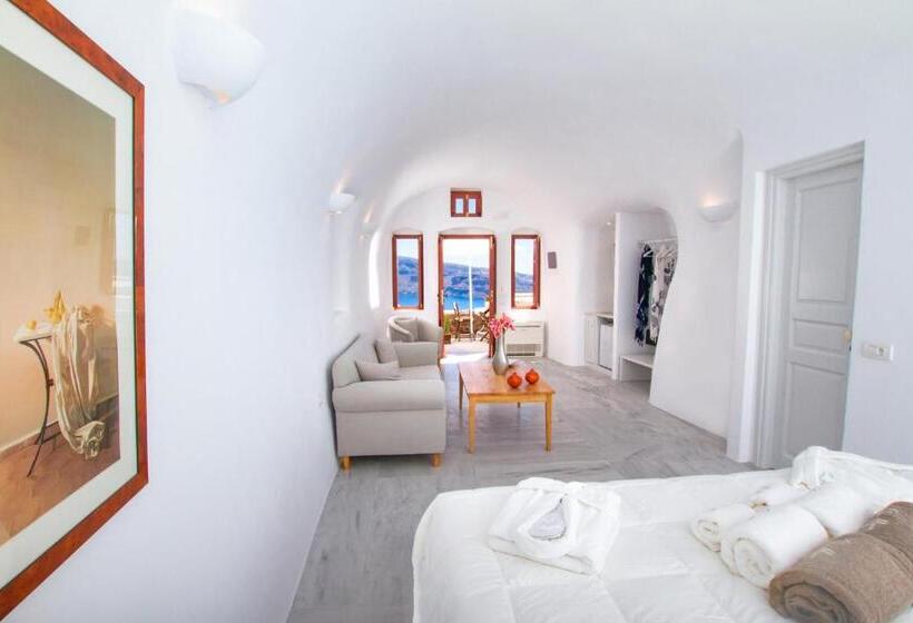 Люкс с гидромассажем, Oia Mare Villas