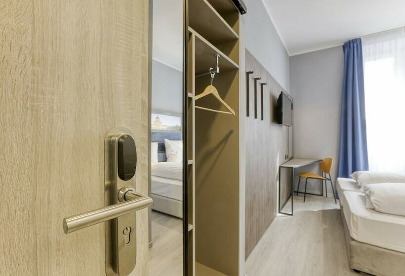 اتاق استاندارد, Smart Stay Hotel Station