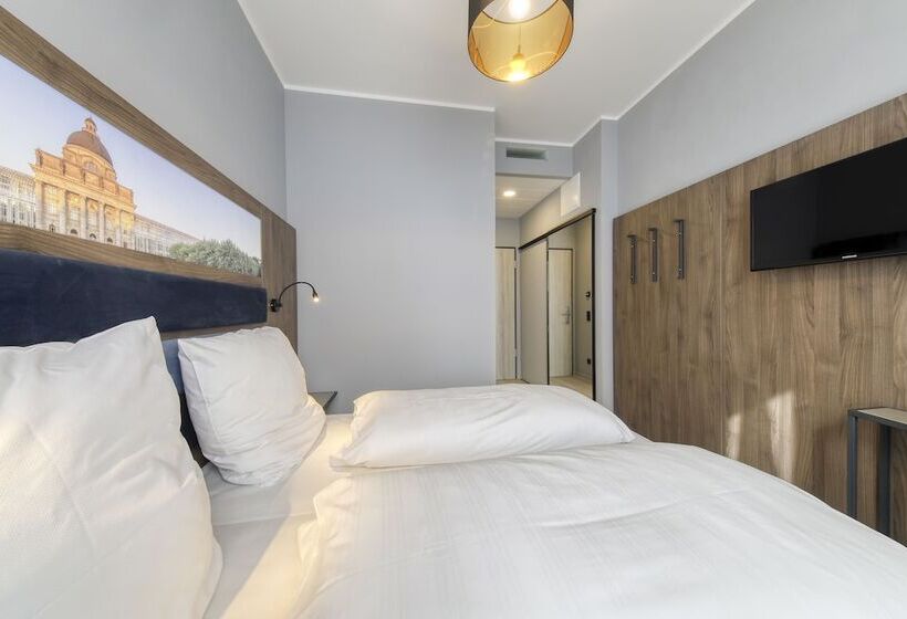 اتاق استاندارد یک نفره, Smart Stay Hotel Station