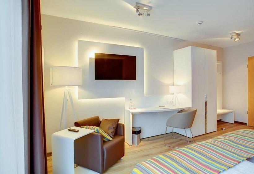 Номер Стандарт, Elisabeth Hotel Garni