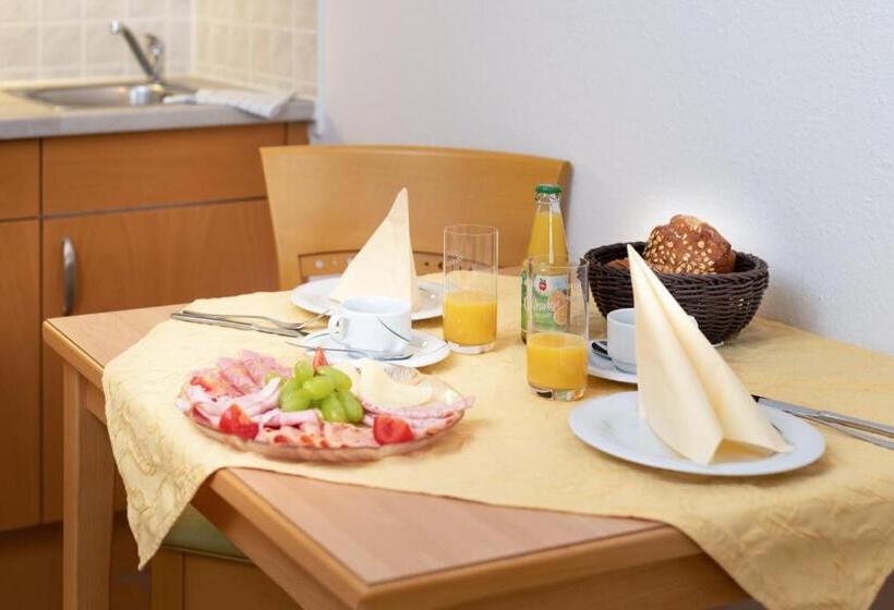 Люкс, Appartment Hotel Victoria