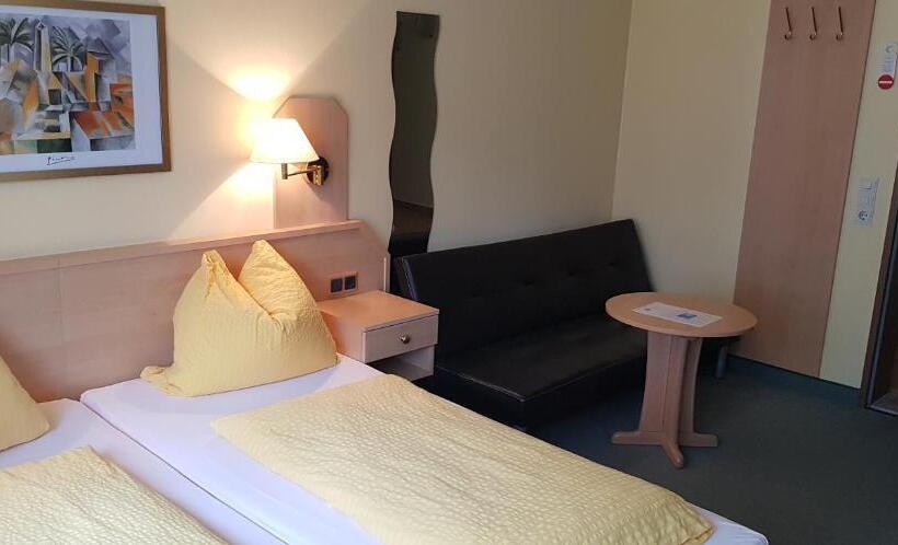 Номер Комфорт, Habitación Doble Estándar   Panorama Hotel Pension Frohnau