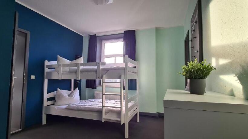 اتاق استاندارد, Harz Hostel
