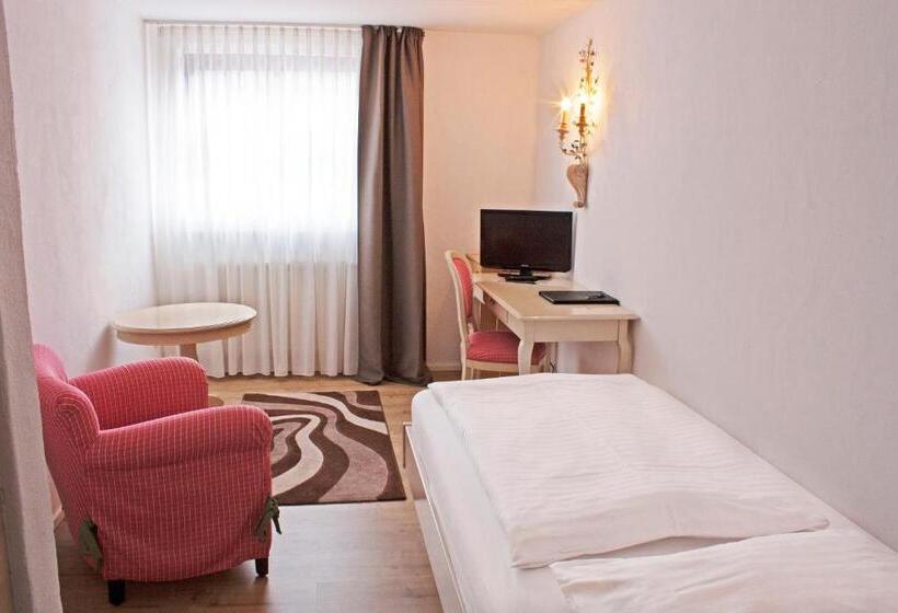Номер Economy Индивидуальный, Bayerischer Hof
