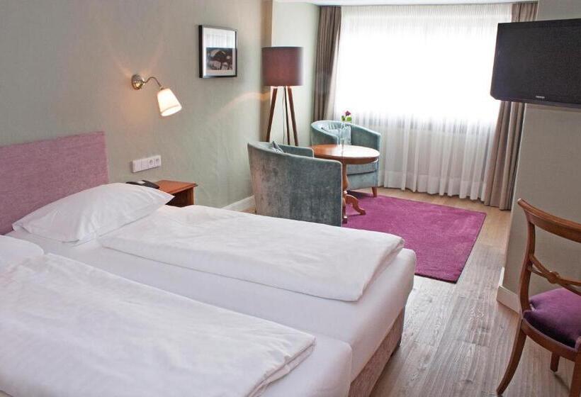 Номер Стандарт, Bayerischer Hof
