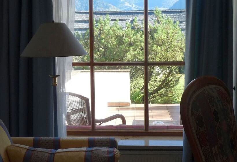 Номер Стандарт, Bayerischer Hof