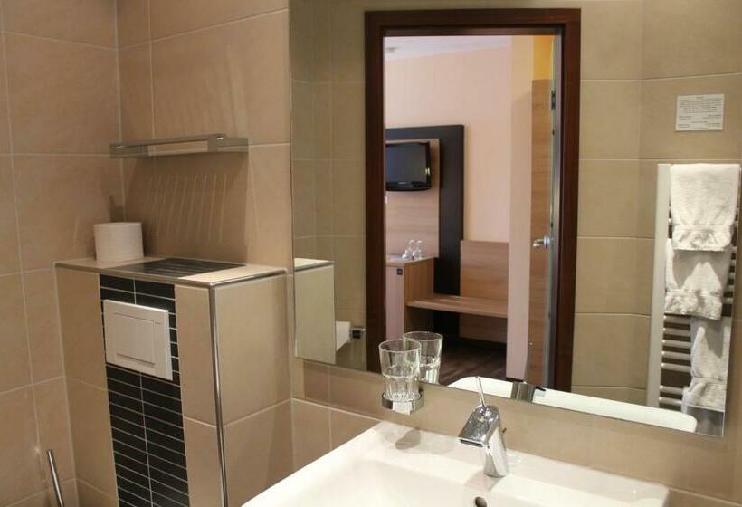 Quarto Estandar, La Baia