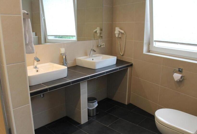 Quarto Triplo Estandar, La Baia