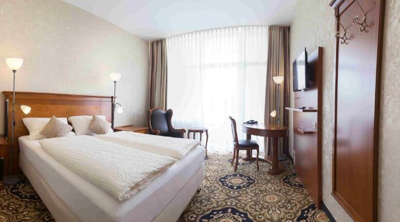 Полулюкс, Vitalhotel König Am Park