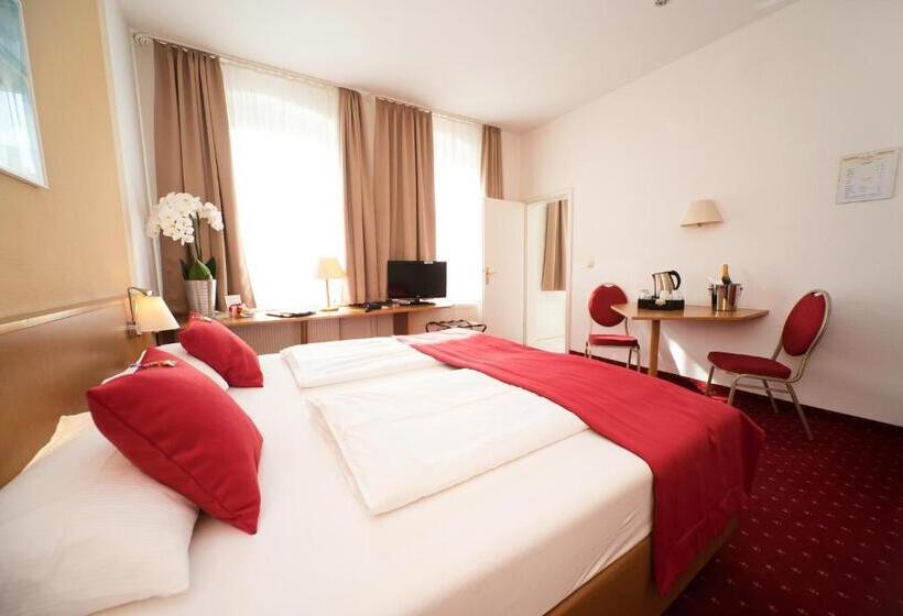 Номер Комфорт, City Hotel Am Wasserturm Halle