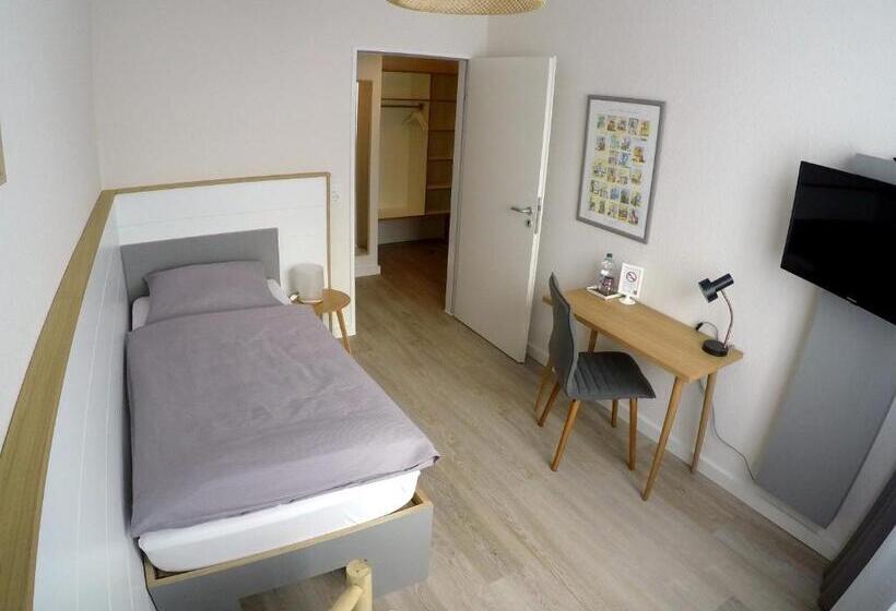 Номер Стандарт Индивидуальный, Frühstückshotel Fürstenwerth