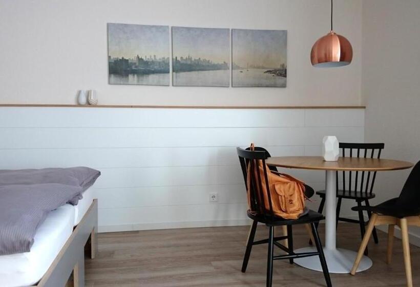 Четырехместный номер Премиум, Frühstückshotel Fürstenwerth