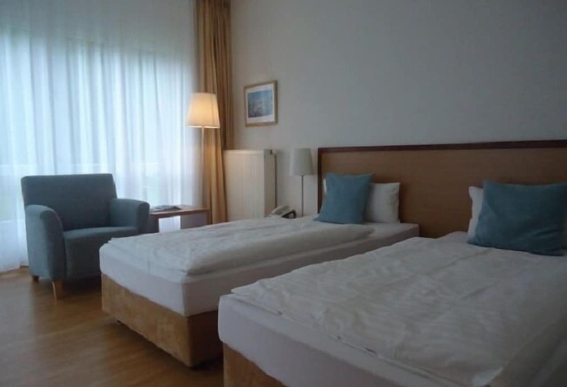 Номер Стандарт, Thiesmann´s Hotel & Restaurant