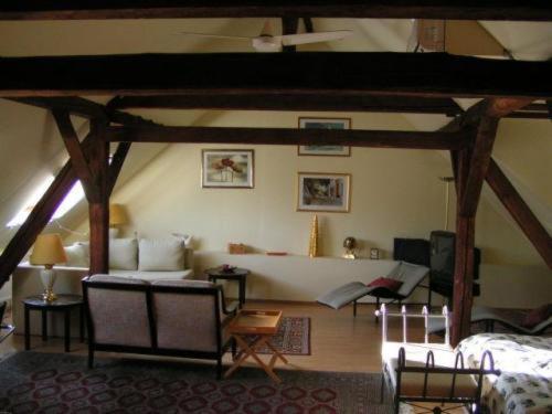 غرفة عائلية, Gasthaus Krone