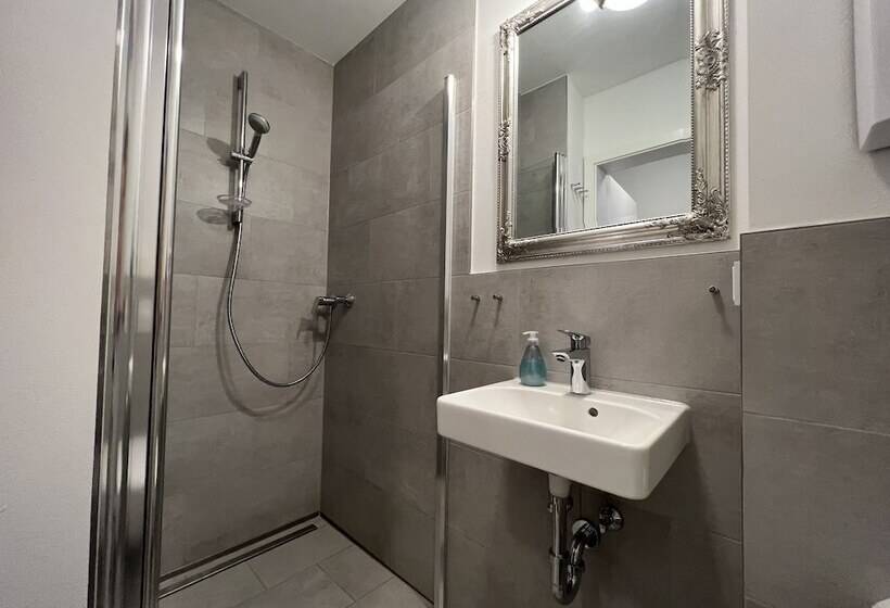 Апартаменты Deluxe 1 Спальня, Stella Apartments