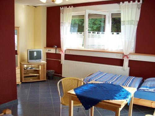 اتاق استاندارد یک نفره, Econo Motel Goelzer