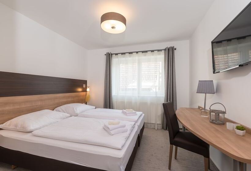 Номер Стандарт, Boutique Hotel Kronenstuben