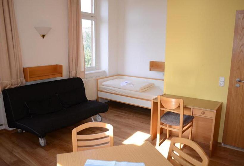 Четырехместный Номер Стандарт, Stiftsberg   Bildungs  Und Freizeitzentrum