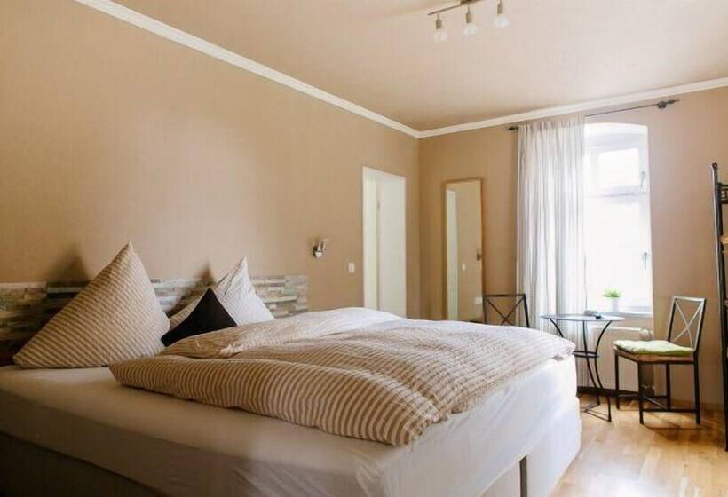 Номер Стандарт, Landhotel Airport Inn