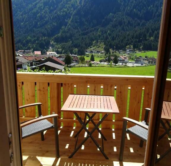 Студио Стандарт с Балконом, Gästehaus Landhaus Tyrol
