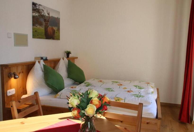 Четырехместный Номер Стандарт, Gästehaus Landhaus Tyrol