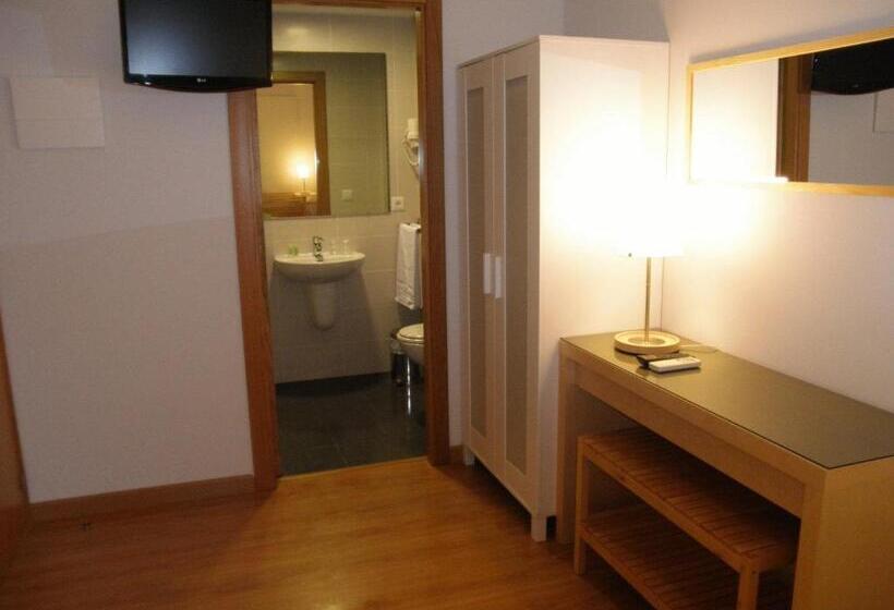 اتاق استاندارد چهار تخته, Dormavalencia Hostel