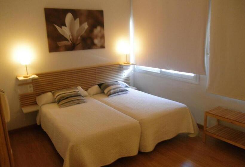 اتاق استاندارد, Dormavalencia Hostel
