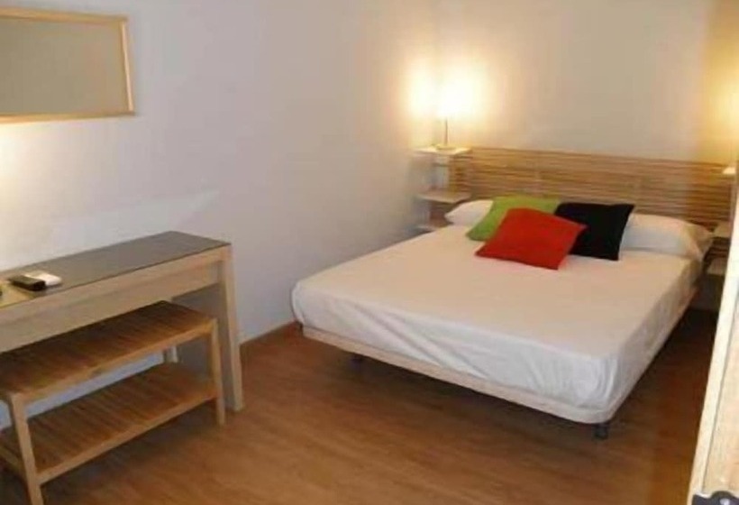 اتاق عادی, Dormavalencia Hostel