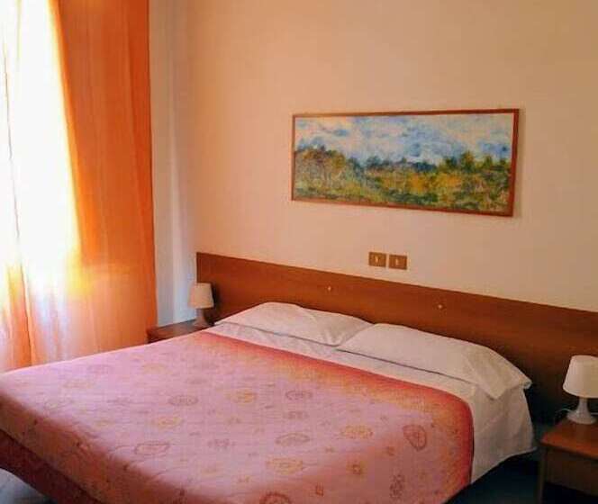 Номер Стандарт Трехместный, Albergo Italia Di Nardi Renzo & C Snc