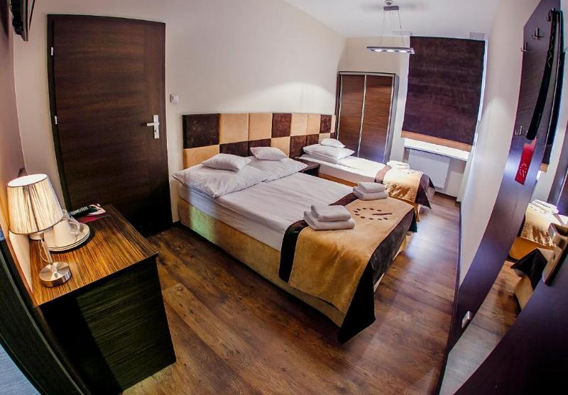 اتاق استاندارد سه نفره, Boutique Hotel S Ii Rewolucji