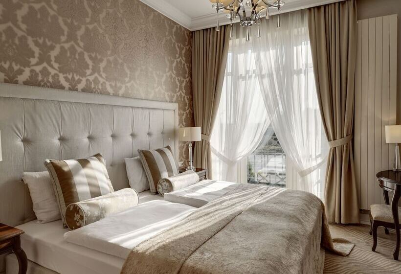 سوییت جونیور, Rezydencja Luxury Hotel Bytom Piekary śląskie