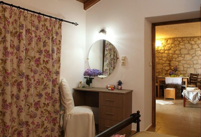 수피리어 방갈로, Georgia Villas