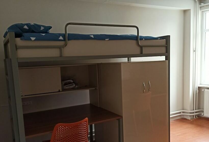 تختخواب در اتاق مشترک, Argeon Luxury Hostel