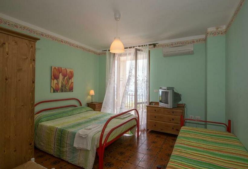 شقة غرفة واحدة مطلة على البحر, Agriturismo Nardini