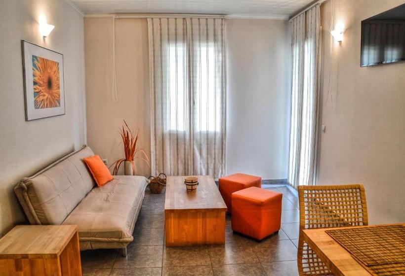 小型套房, Iro Suites