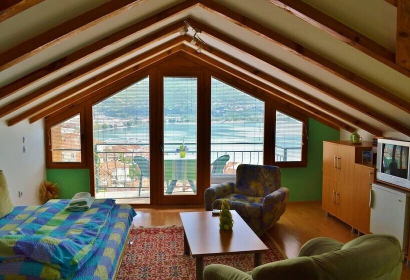 آپارتمان 1 خوابه, Villa Ohrid