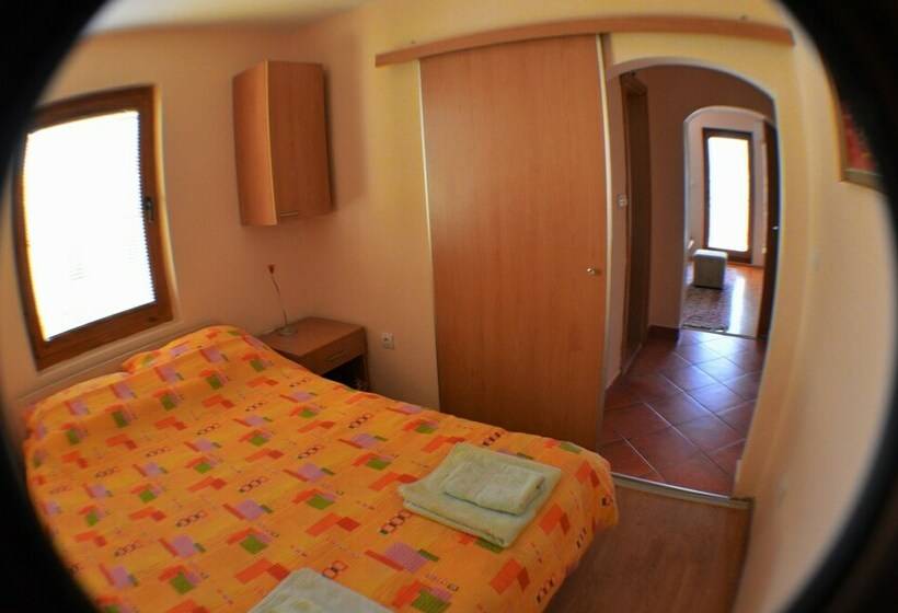 آپارتمان خانواده 1 خوابه, Villa Ohrid