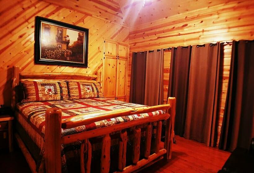 کابین, Brokenbowadventures.com