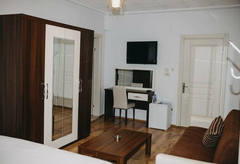 Семейный Номер, Grand Koru Otel Beach
