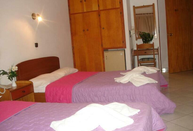 スタンダードトリプルルーム, Oscar Hotel Lefkada