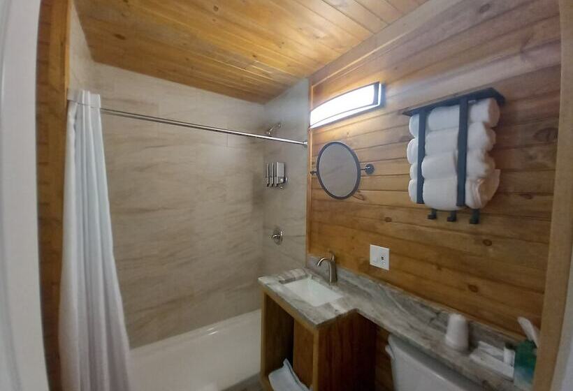 Номер Deluxe, The Carter Lodge On The River
