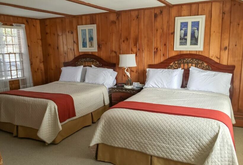 Номер Стандарт 2 Двуспальные Кровати, Spring Garden Inn