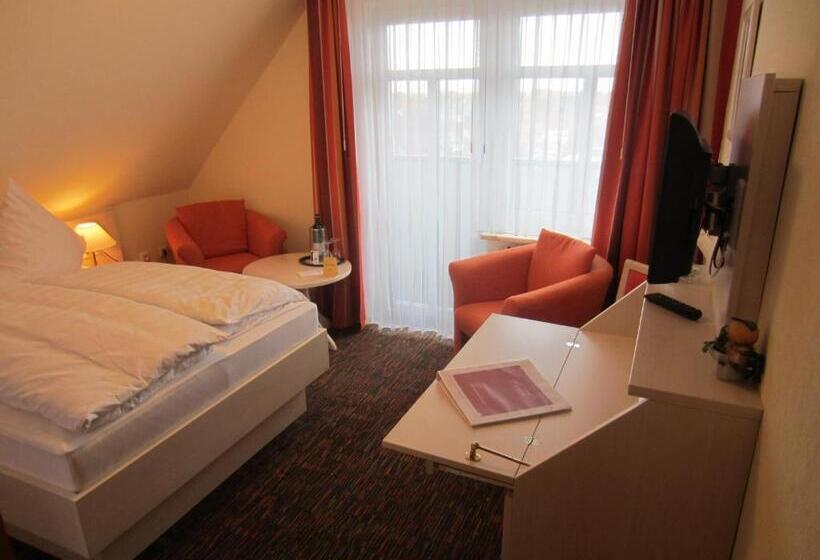 اتاق راحتی با چشم‌انداز دریا, Strandhotel Wietjes