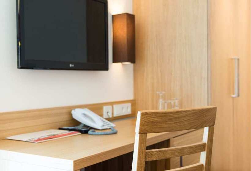 Quarto Superior Individual, Wellnesshotel Zum Koch
